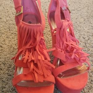 Wedge shoes